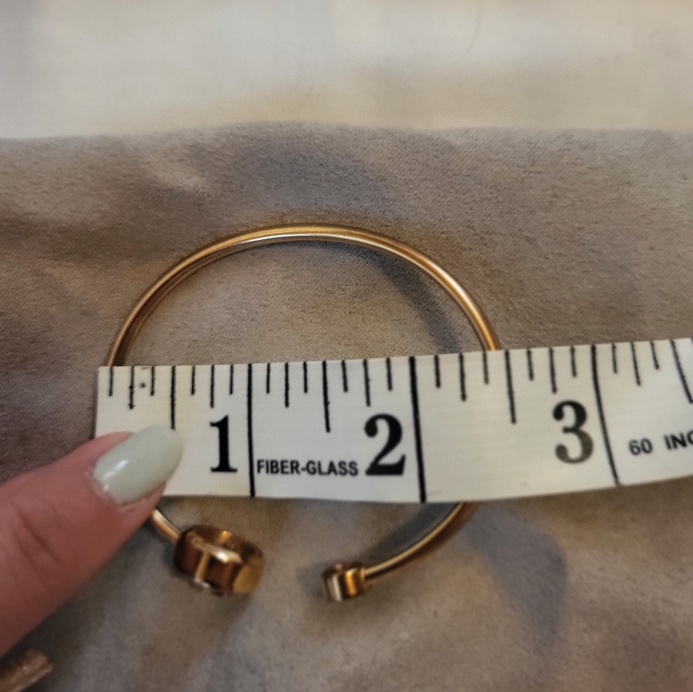 MK bangle - Picture 2 of 4